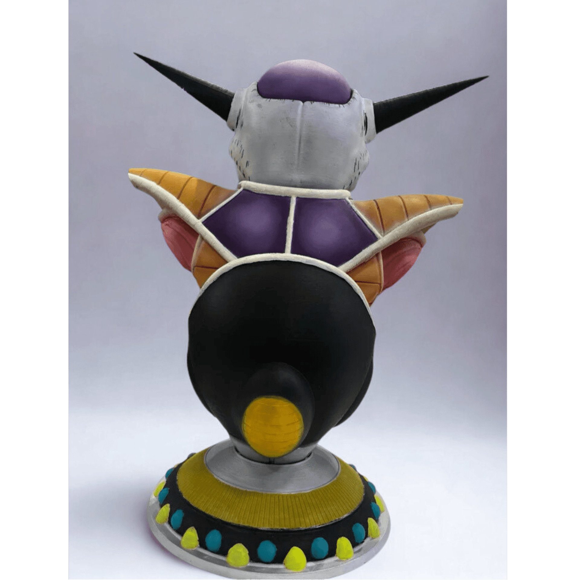 Busto Freezer Dragon Ball pintado a mano para fans de la saga de Dragon Ball - 5
