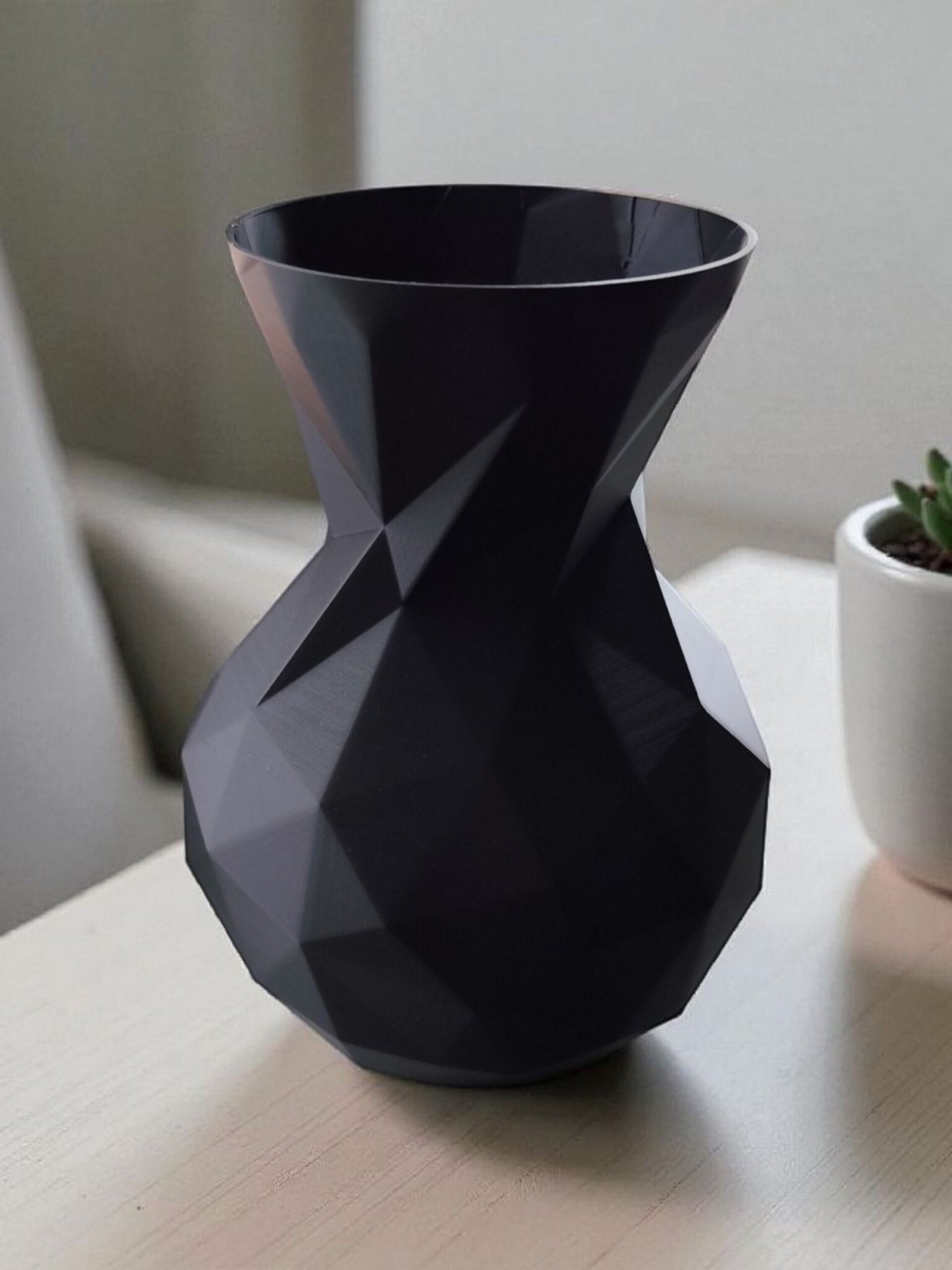 Jarrón Geométrico 3D – Diseño Moderno en PLA Biodegradable - 1