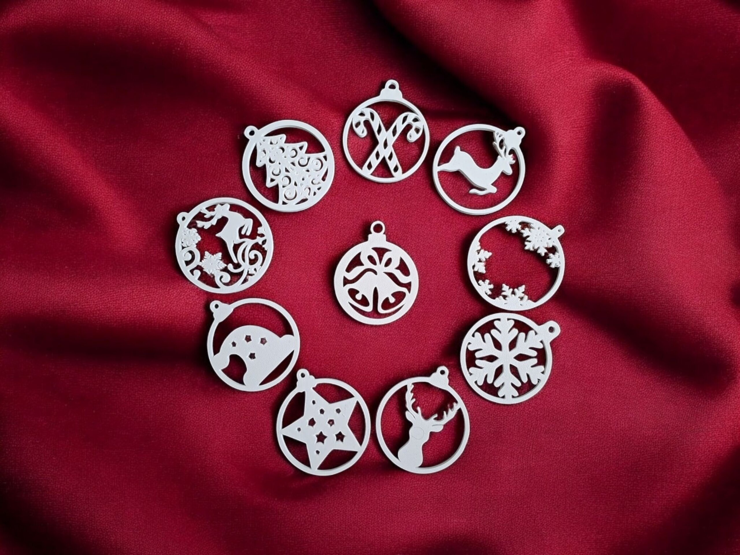 Juego de 10 Colgantes Navideños Artesanales – Adornos de Navidad en PLA Biodegra - 5